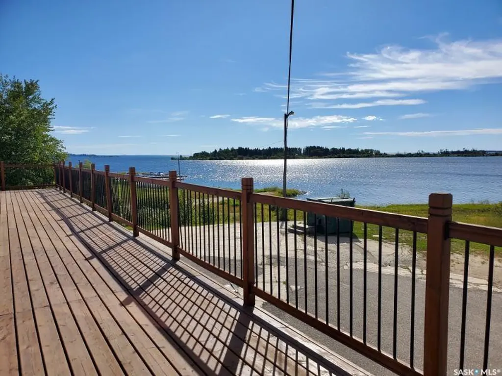 303 La Ronge Avenue La Ronge SK S0J 1L0