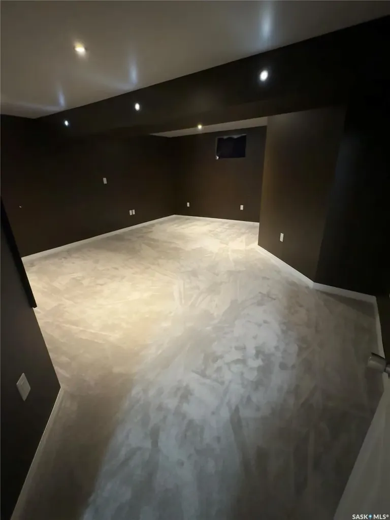 522 1st Street E Lafleche SK S0H 2K0