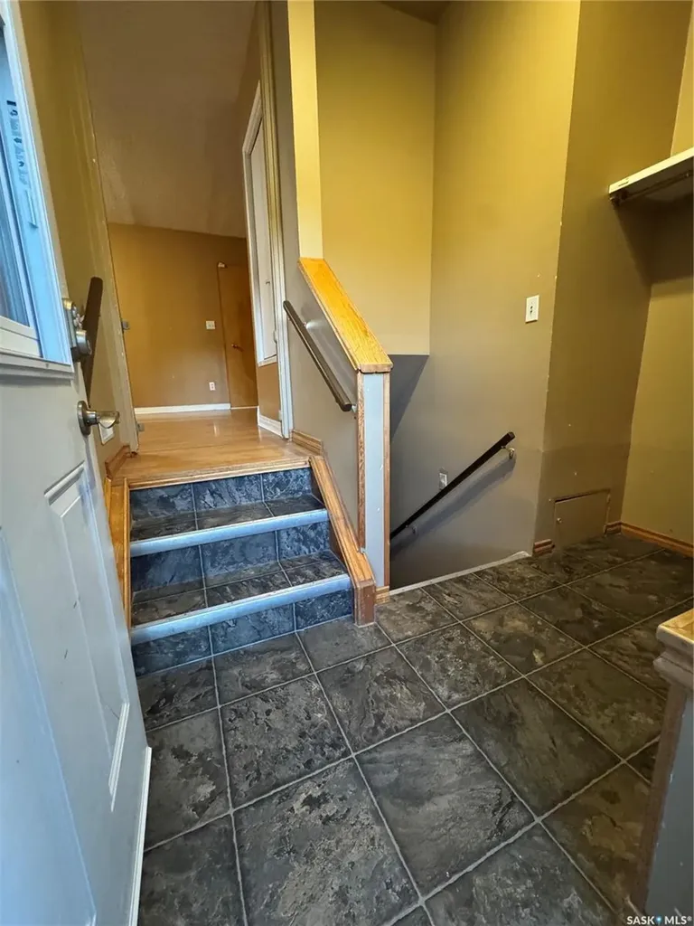 522 1st Street E Lafleche SK S0H 2K0