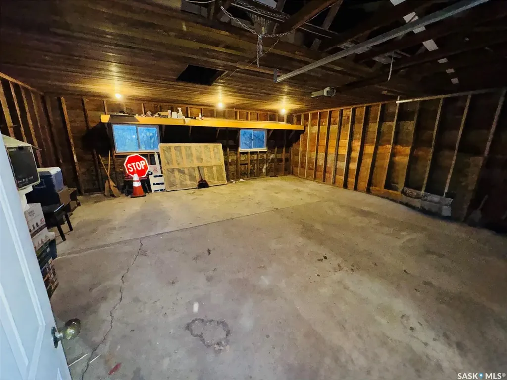 522 1st Street E Lafleche SK S0H 2K0