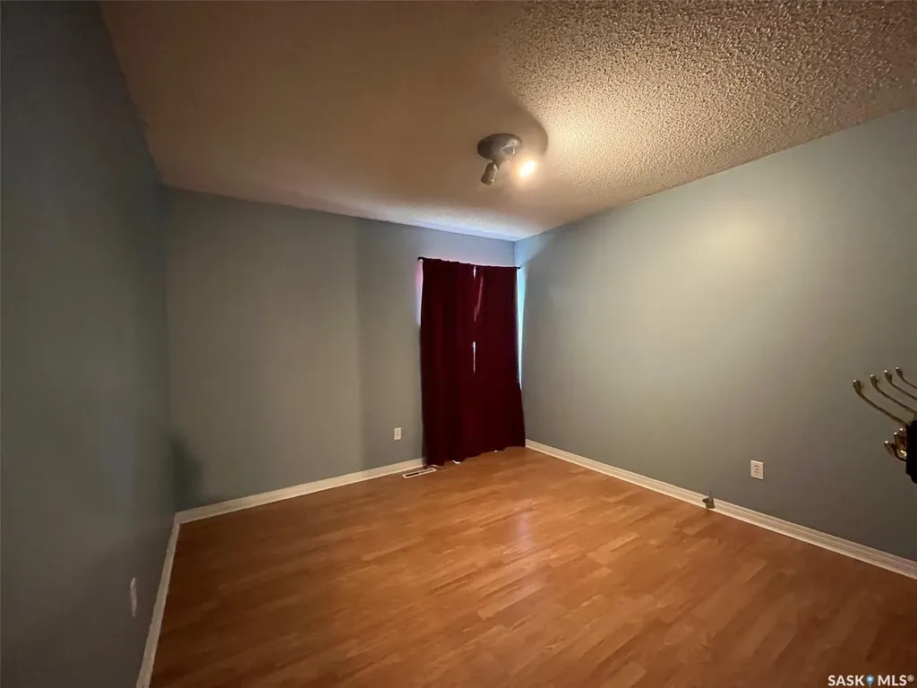 522 1st Street E Lafleche SK S0H 2K0