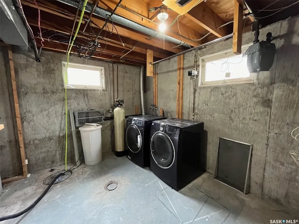 522 1st Street E Lafleche SK S0H 2K0