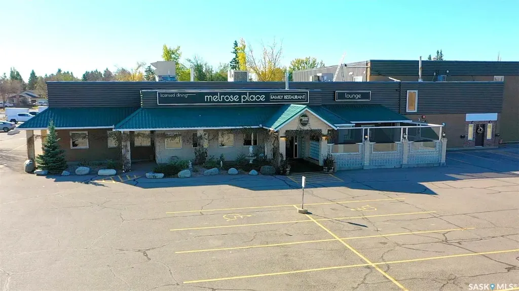 516 & 522 Broadway Street W Yorkton SK S3N 0P5