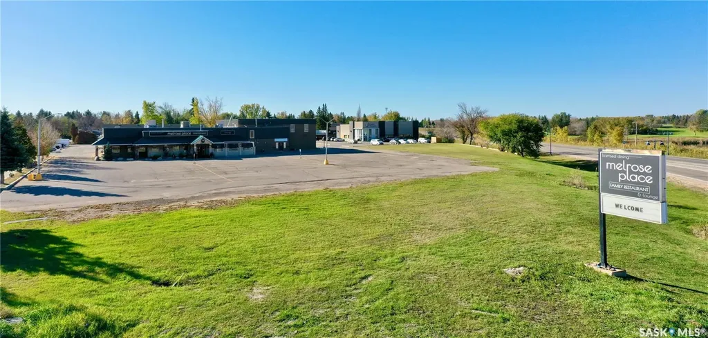 516 & 522 Broadway Street W Yorkton SK S3N 0P5
