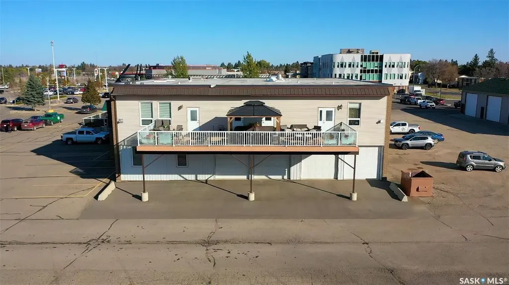 516 & 522 Broadway Street W Yorkton SK S3N 0P5