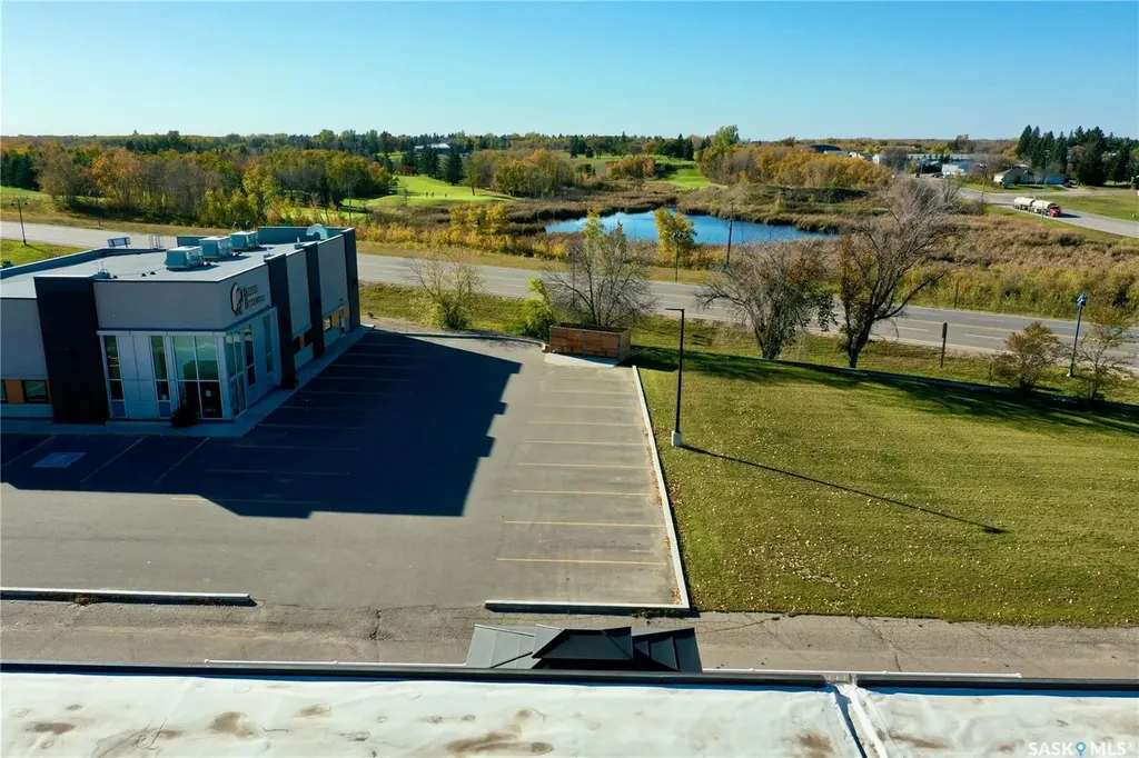 516 & 522 Broadway Street W Yorkton SK S3N 0P5