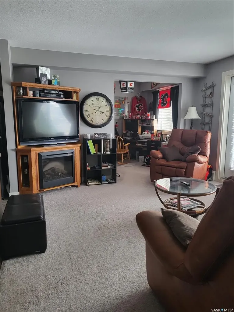 308 Petterson Drive Estevan SK S4A 2B8