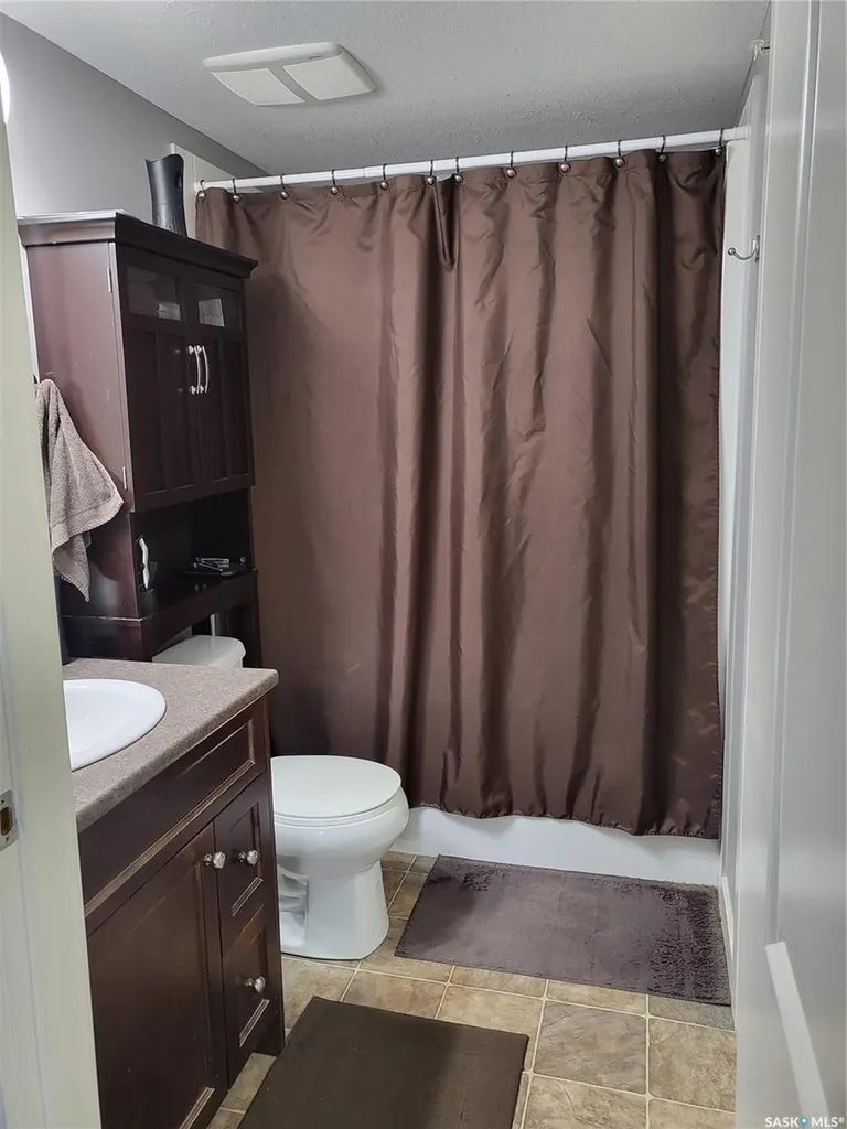 308 Petterson Drive Estevan SK S4A 2B8