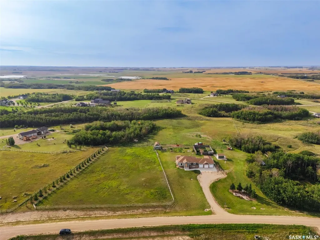 118 Louise Crescent Aberdeen Rm No. 373 SK S7A 0A9