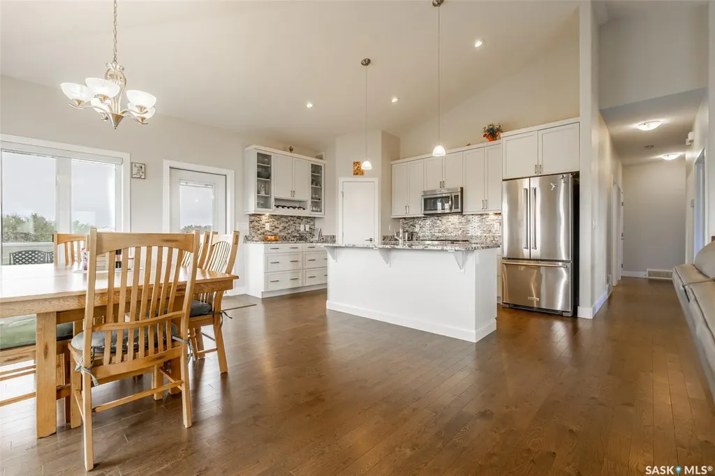 118 Louise Crescent Aberdeen Rm No. 373 SK S7A 0A9