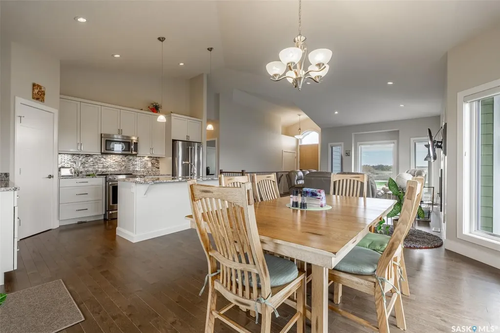 118 Louise Crescent Aberdeen Rm No. 373 SK S7A 0A9