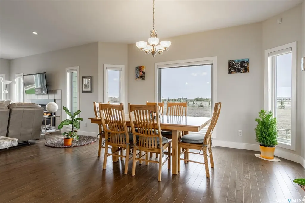 118 Louise Crescent Aberdeen Rm No. 373 SK S7A 0A9