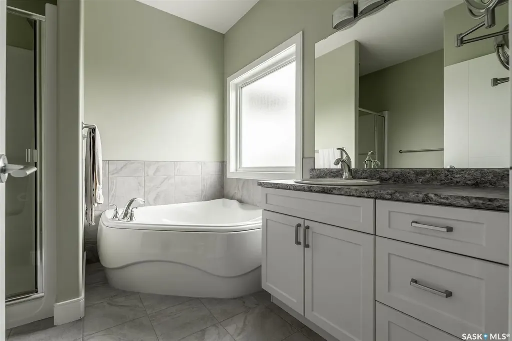 118 Louise Crescent Aberdeen Rm No. 373 SK S7A 0A9