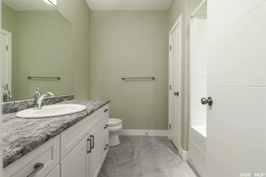 118 Louise Crescent Aberdeen Rm No. 373 SK S7A 0A9