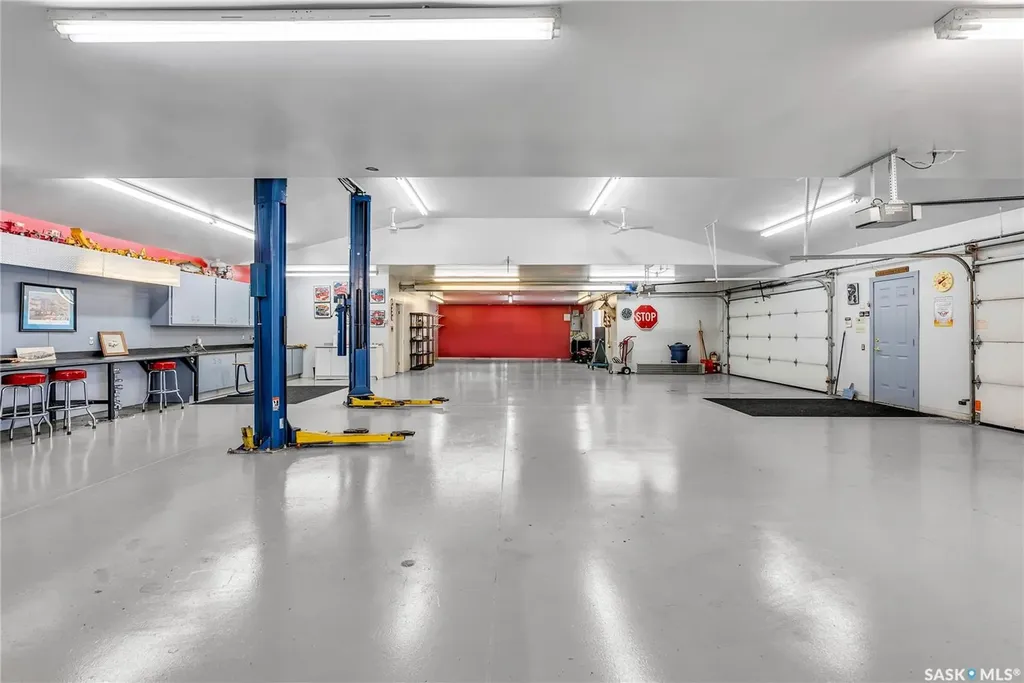 48 Cathedral Bluffs Road Corman Park Rm No. 344 SK S7P 1A3