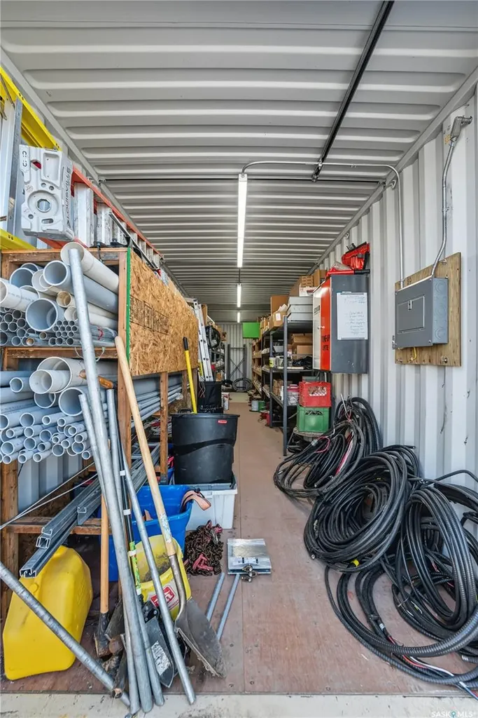 110 6th Avenue NW Gravelbourg SK S0H 1X0