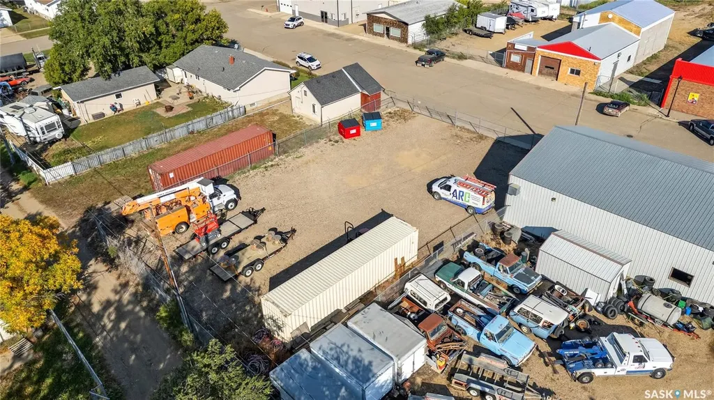 110 6th Avenue NW Gravelbourg SK S0H 1X0