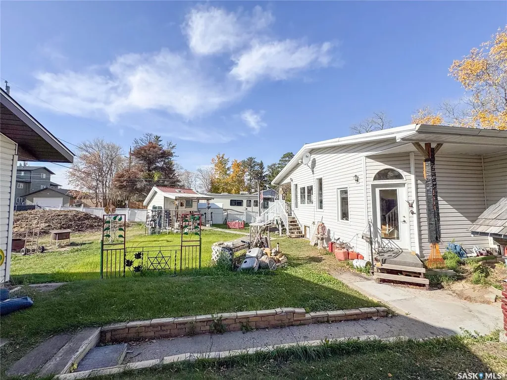 258 Pine Street Buckland Rm No. 491 SK S6V 5R3