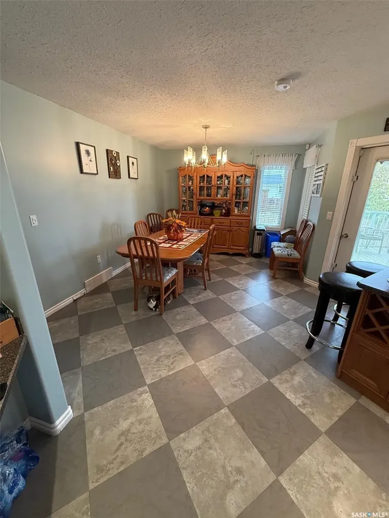 121 18th Street W Battleford SK S0M 0E0