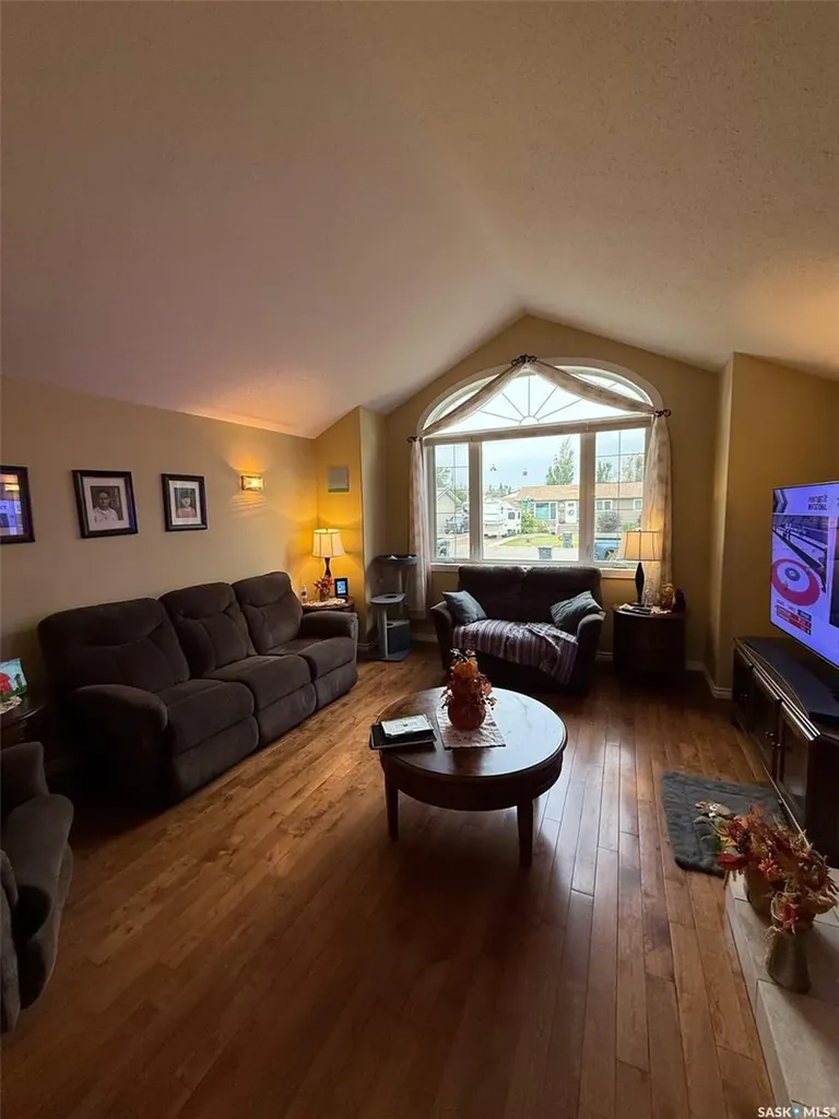 121 18th Street W Battleford SK S0M 0E0