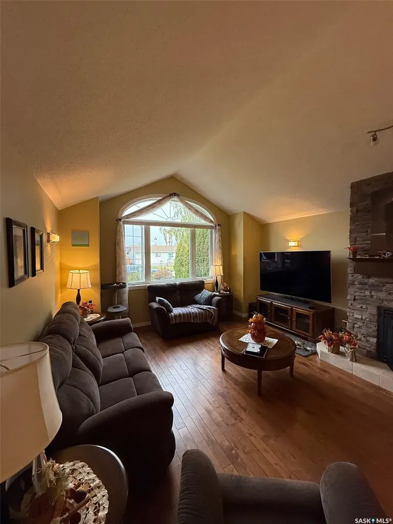 121 18th Street W Battleford SK S0M 0E0