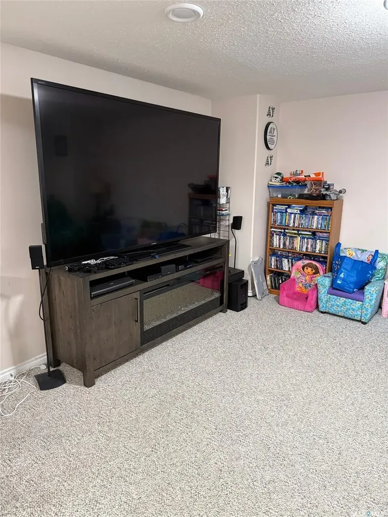 121 18th Street W Battleford SK S0M 0E0