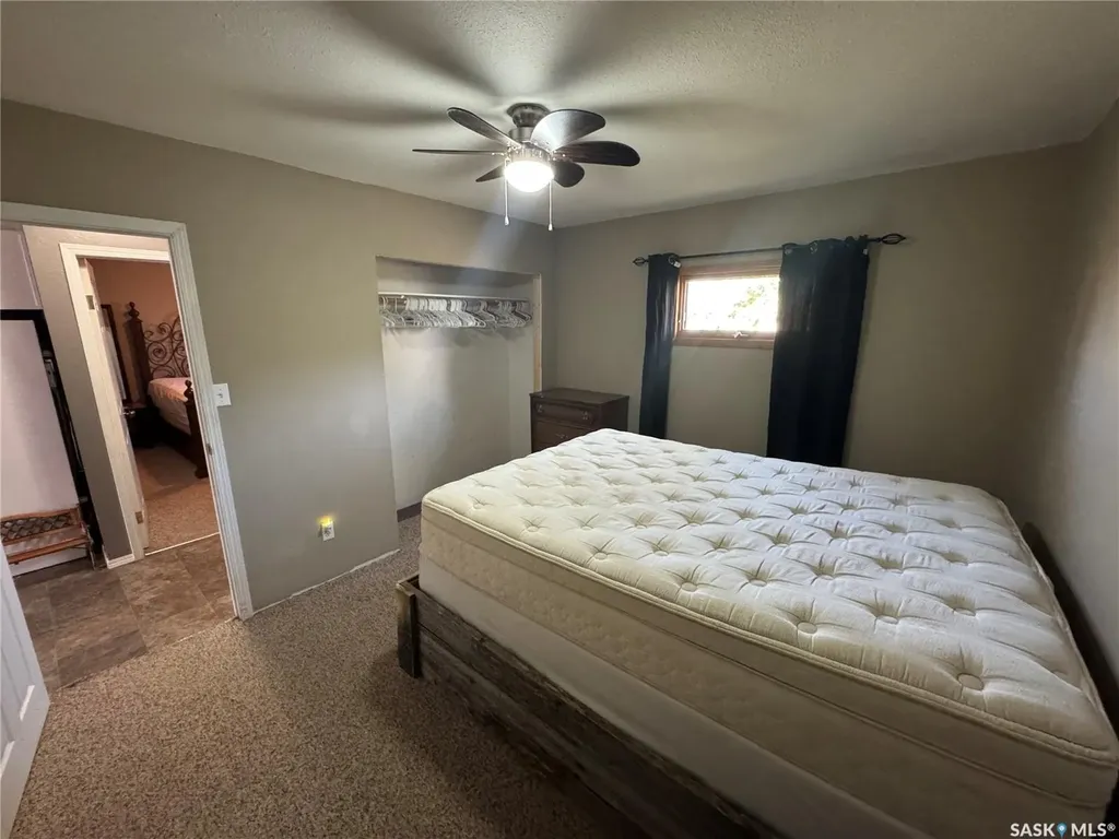 307 6th Avenue E Biggar SK S0K 0M0