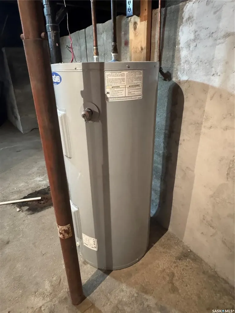 319 3rd Avenue W Biggar SK S0K 0M0