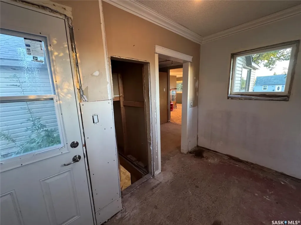 319 3rd Avenue W Biggar SK S0K 0M0