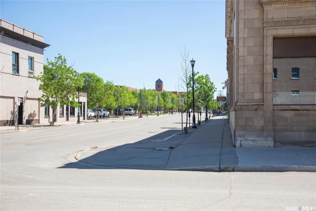 1102 1st Avenue W Prince Albert SK S6V 4Y6