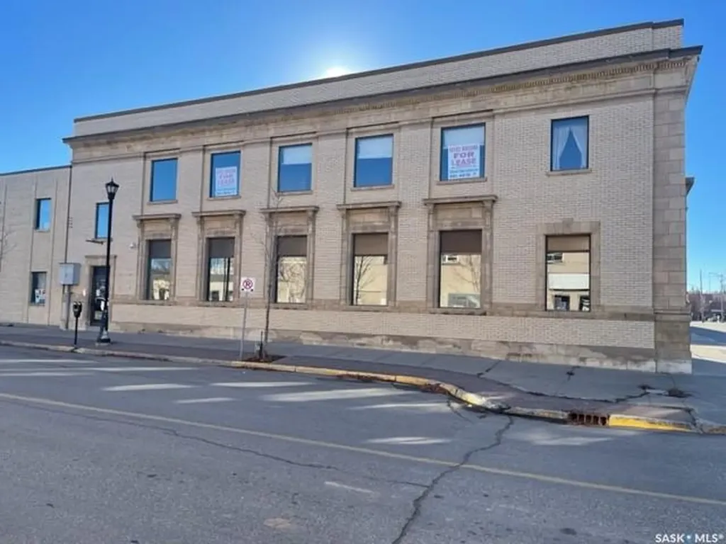 1102 1st Avenue W Prince Albert SK S6V 4Y6