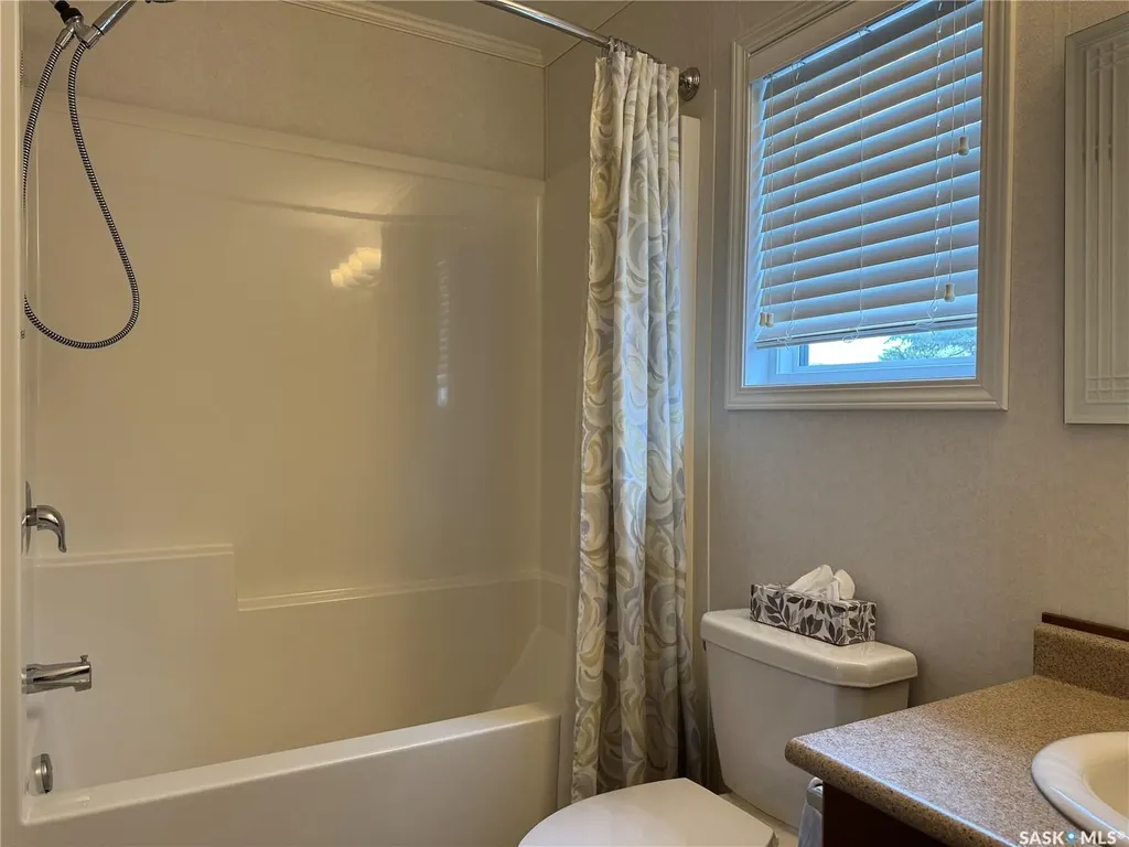 226 Hopp Street Jansen SK S0K 2B0