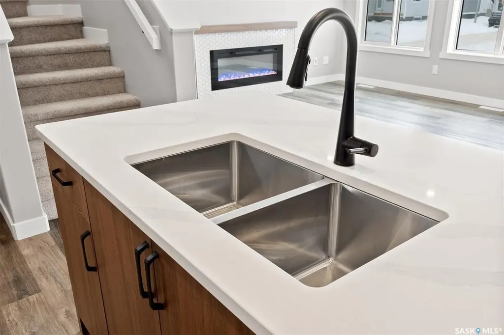 214 Fortosky Crescent Saskatoon SK S7M 5X3
