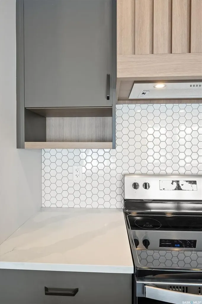 214 Fortosky Crescent Saskatoon SK S7M 5X3