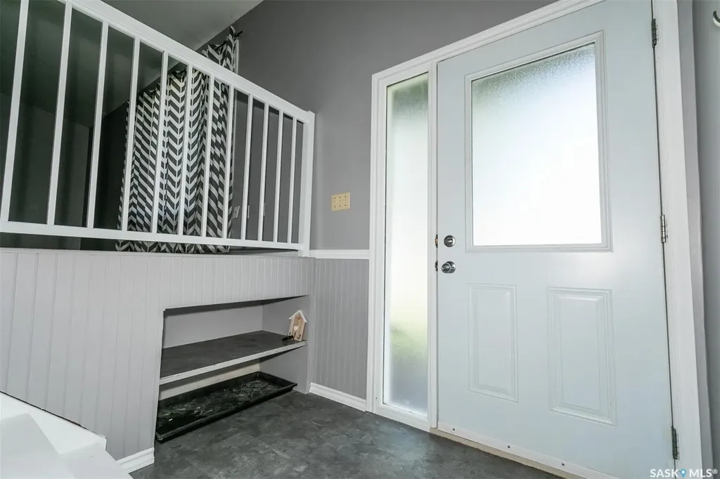 313 Yukon Avenue Kerrobert SK S0L 1R0