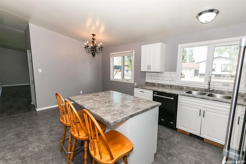 313 Yukon Avenue Kerrobert SK S0L 1R0