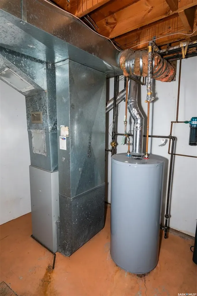 313 Yukon Avenue Kerrobert SK S0L 1R0