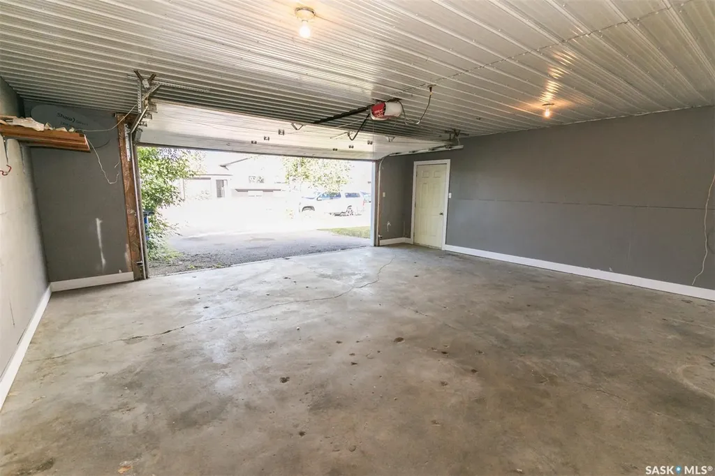 313 Yukon Avenue Kerrobert SK S0L 1R0