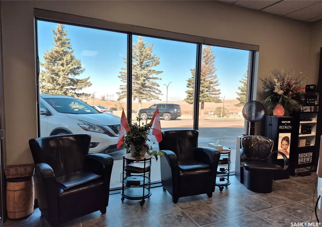 1081 Central Avenue N Swift Current SK S9H 4Z2