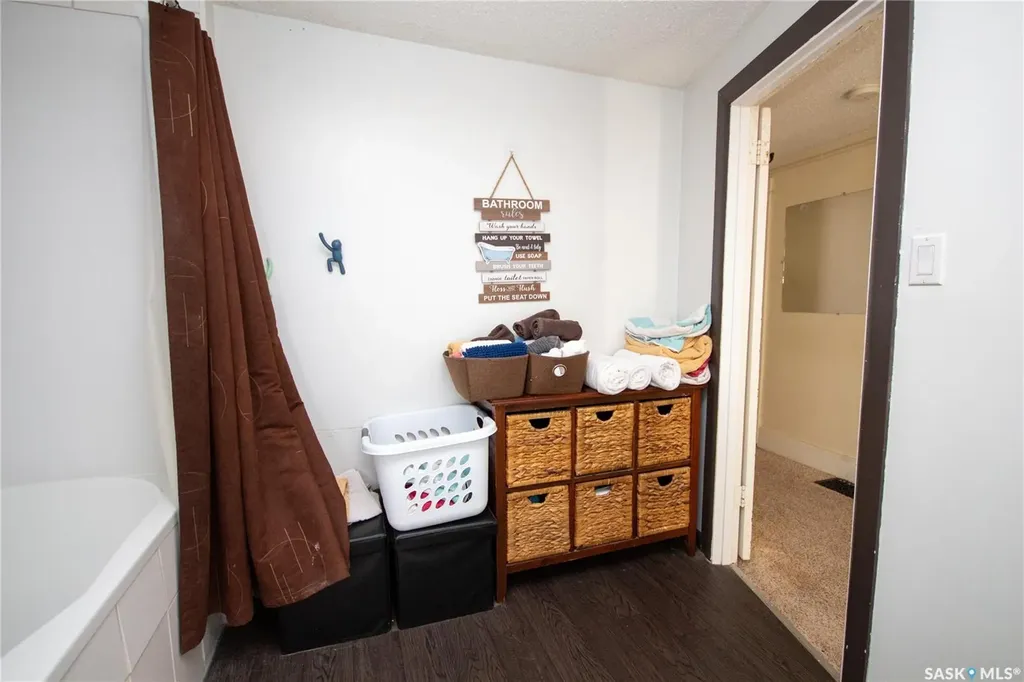 312 32nd Street Battleford SK S0M 0E0