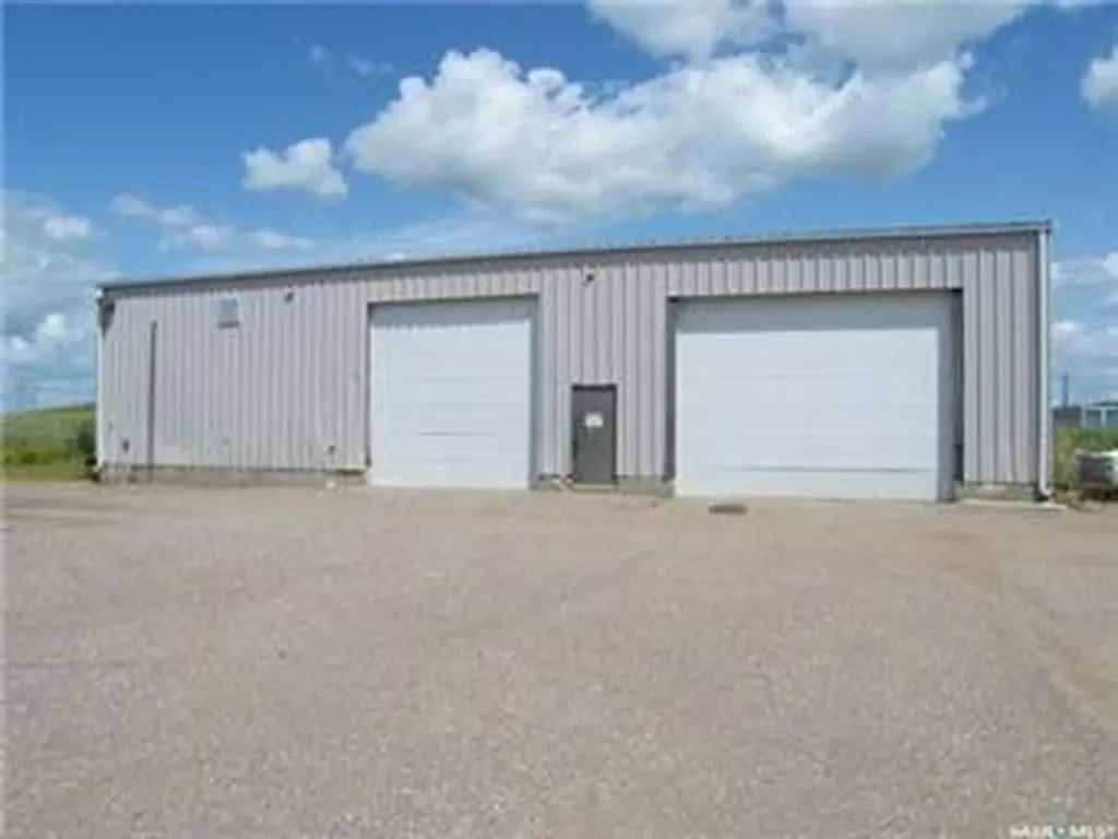 100 Canola Avenue North Battleford SK S9A 3Z7