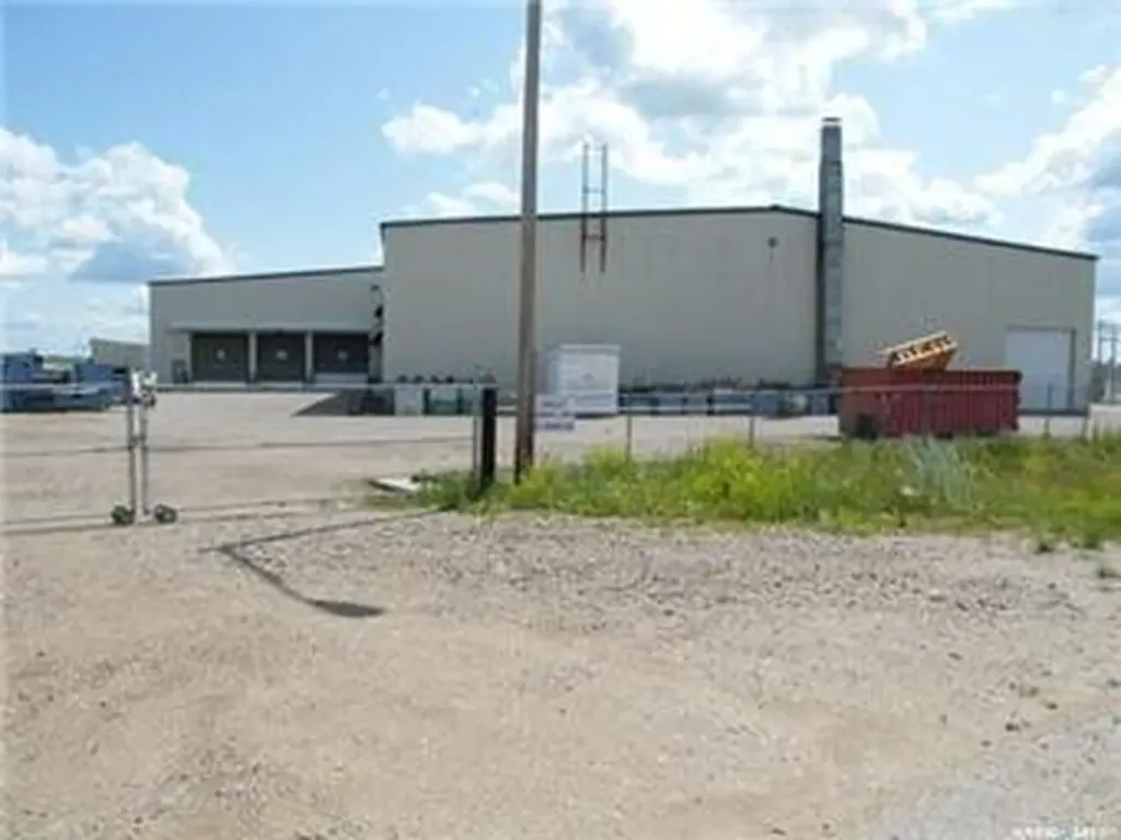 100 Canola Avenue North Battleford SK S9A 3Z7
