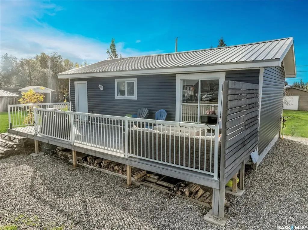 17 White Poplar Crescent Candle Lake SK S0J 3E0