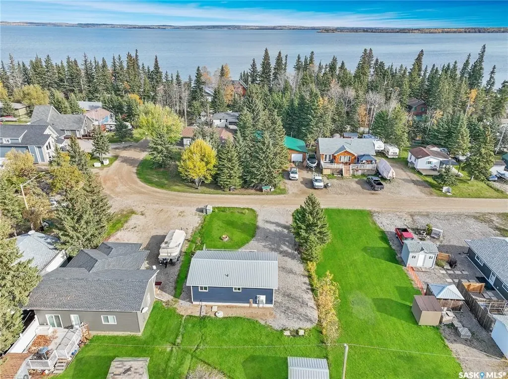 17 White Poplar Crescent Candle Lake SK S0J 3E0
