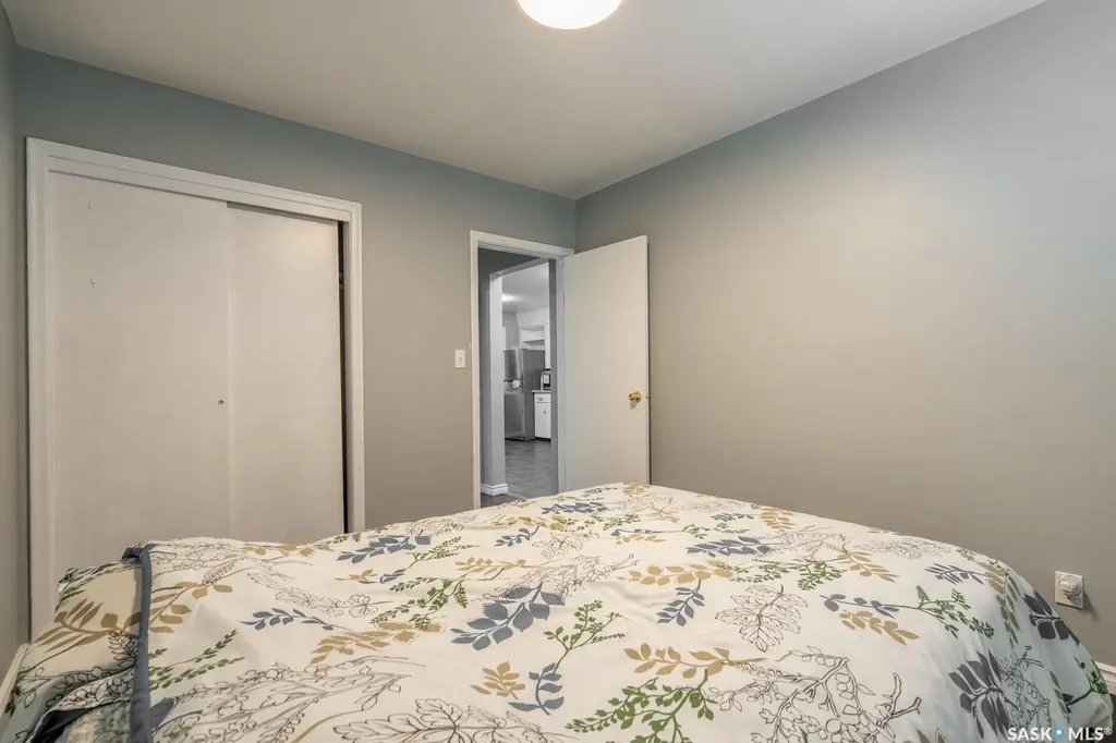 1321 Victoria Avenue Regina SK S4P 0P2