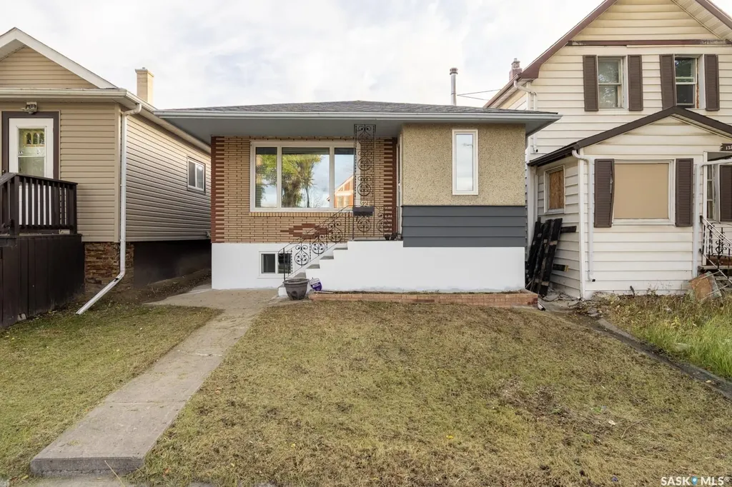 1321 Victoria Avenue Regina SK S4P 0P2