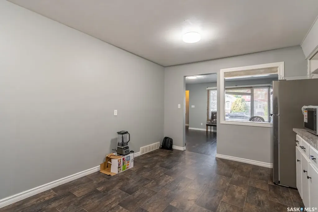 1321 Victoria Avenue Regina SK S4P 0P2