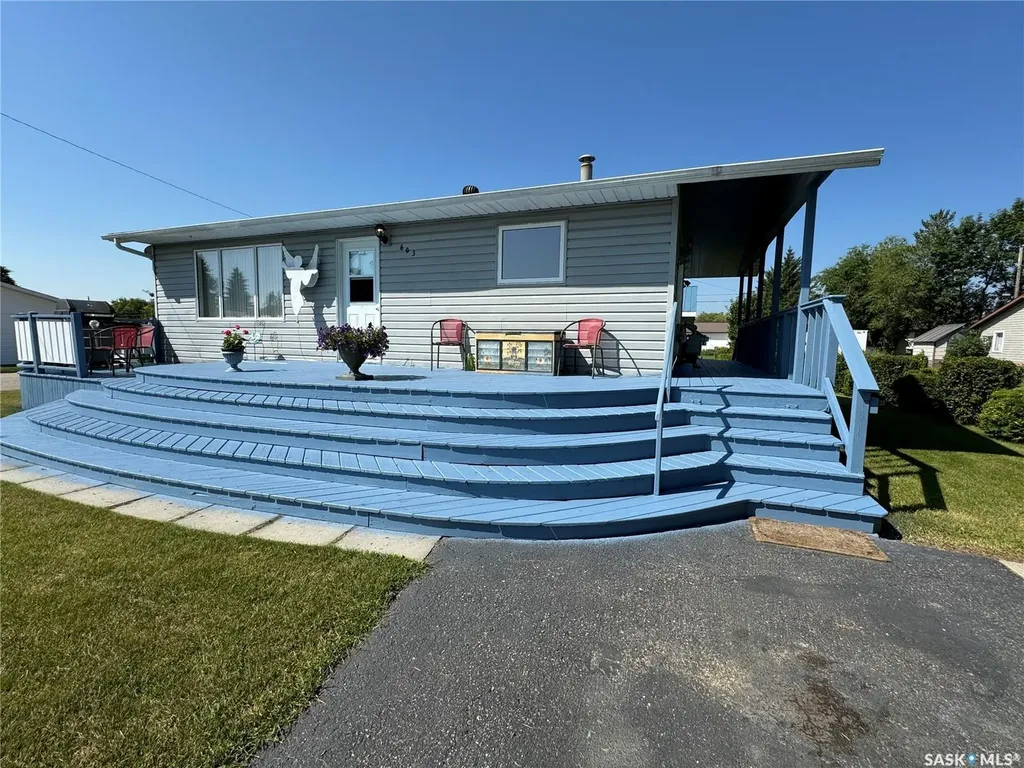603 2nd Street NE Preeceville SK S0A 3B0