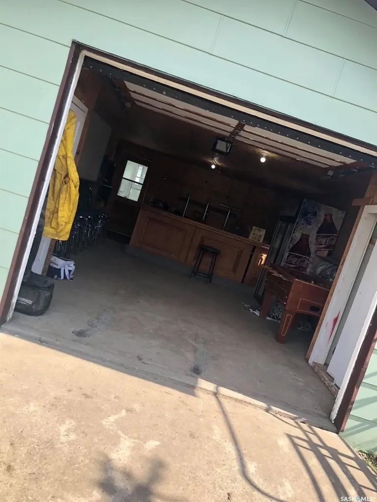 310 Dominion Road Assiniboia SK S0H 0B0