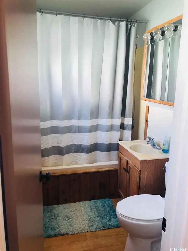 310 Dominion Road Assiniboia SK S0H 0B0